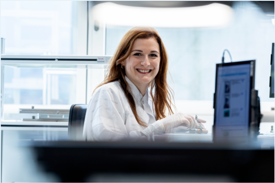 心有繁花自芬芳 ，一起感受英?？悼萍肌八? data-catch-result=